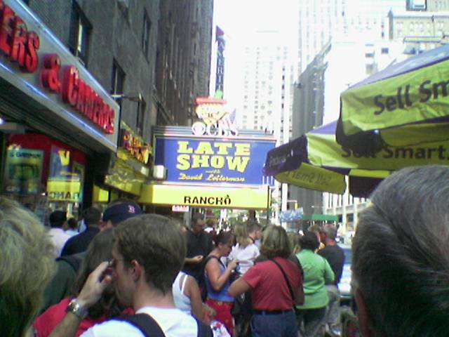  Queue for the Late Show